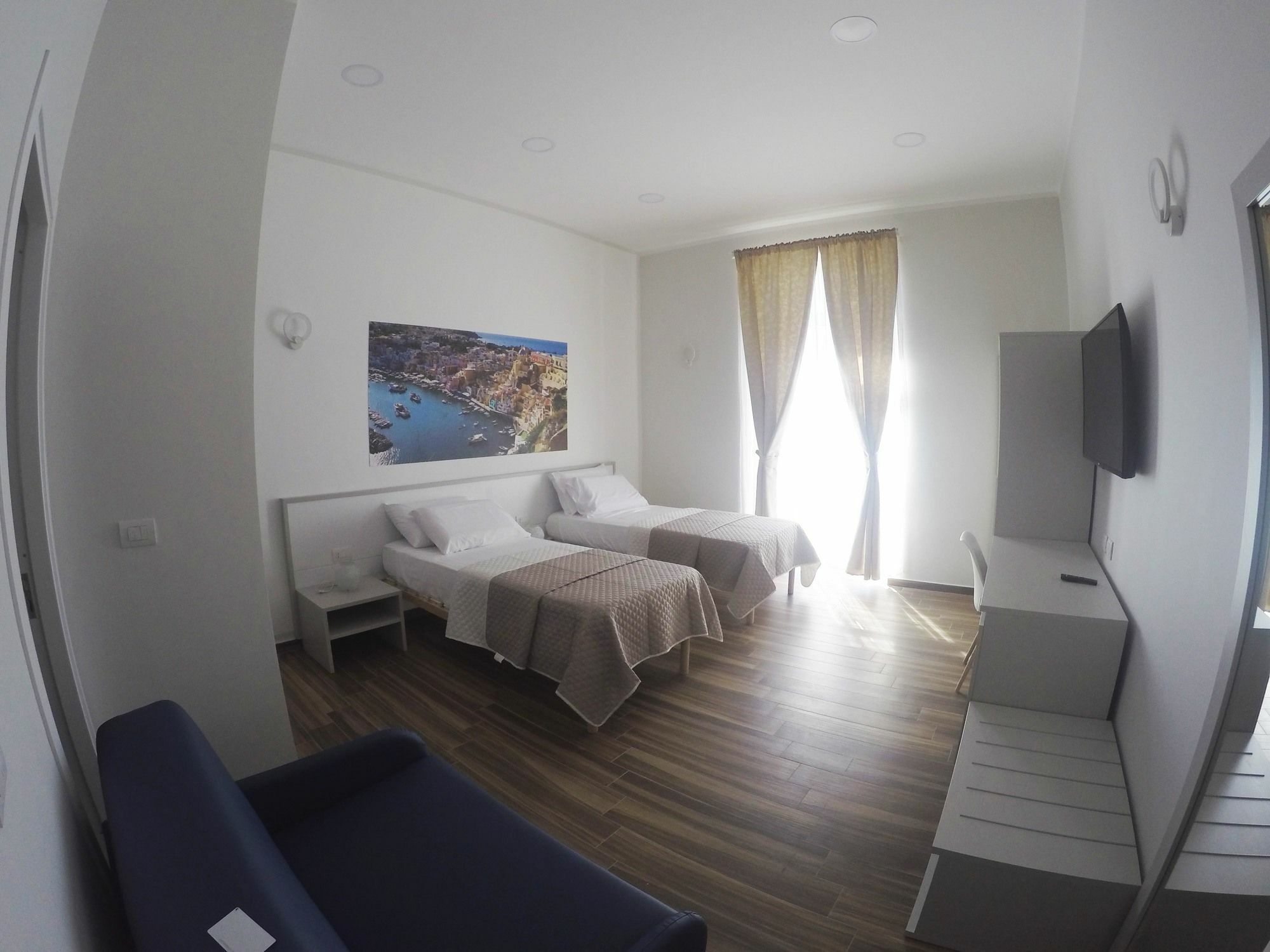 Rooms Stazione Centrale Наполи Екстериор снимка