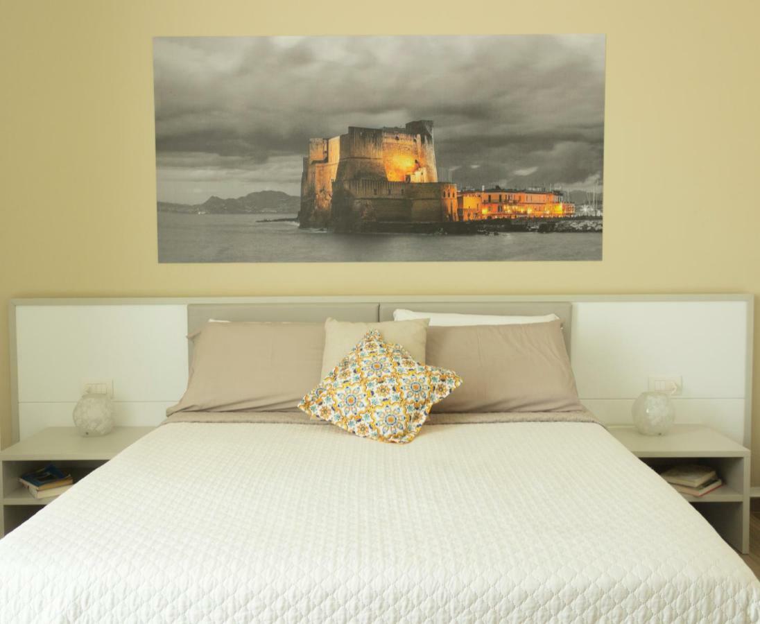 Rooms Stazione Centrale Наполи Екстериор снимка